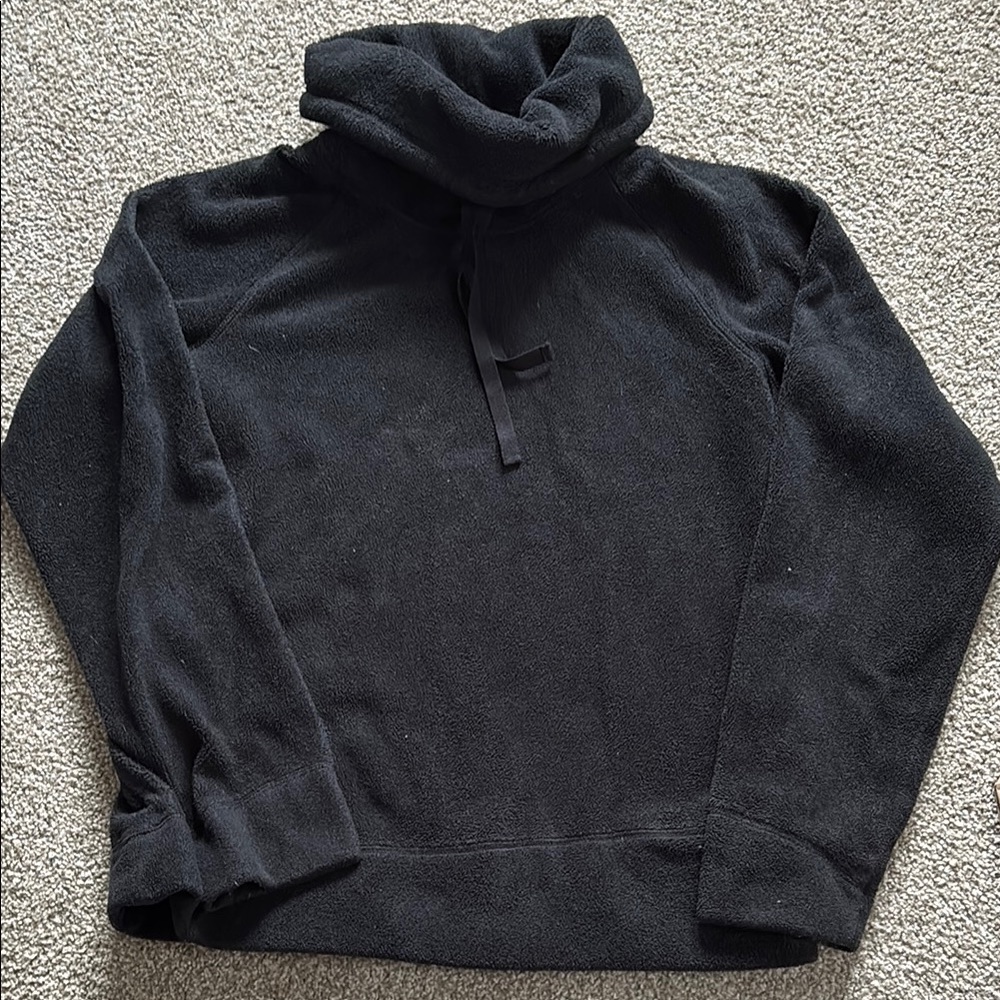 Horny Toad Black Fleece Turtleneck  Soft Fabric and Relaxed Fit